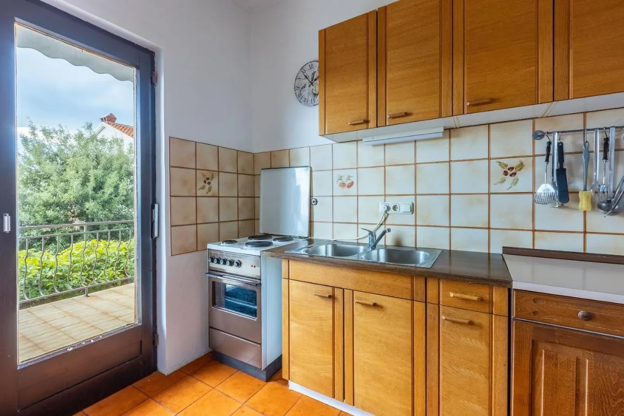Apartment Suzy Dramalj Croatia