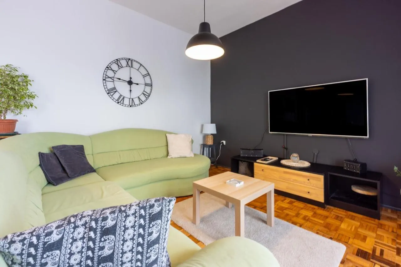 Apartment Suzy Dramalj 0*,